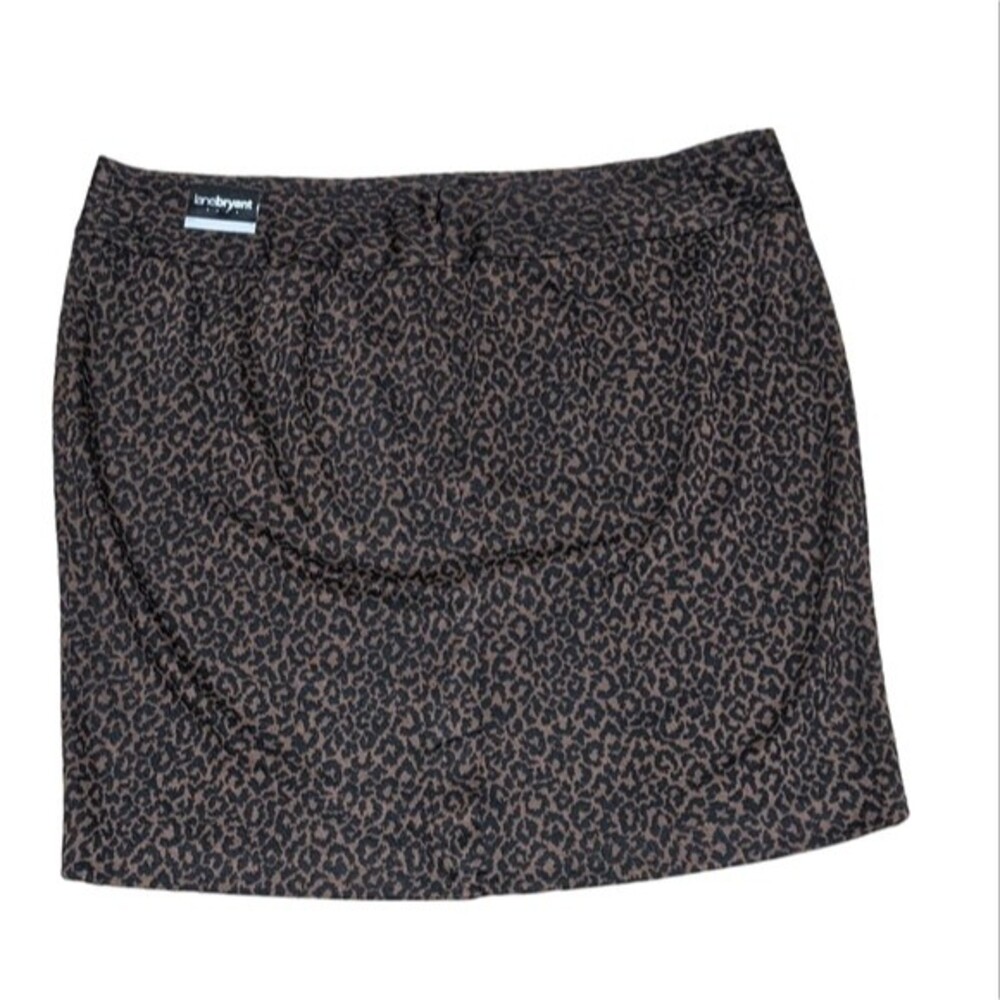 Lane Bryant animal print short mid length leopard cheetah ponte skirt 26 - Picture 2 of 9